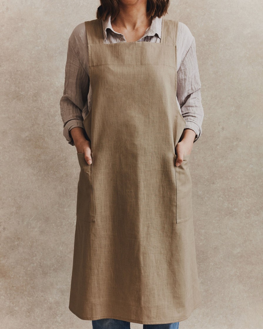 Lifestyle Form & Balance | Linen Crossover Apron 001 | Stone