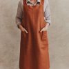 Lifestyle Form & Balance | Linen Crossover Apron 001 | Rust