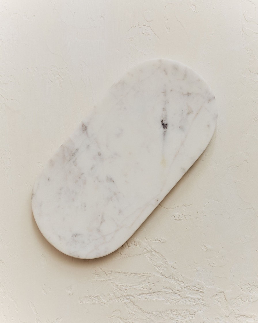 Kitchenware Form & Balance | Oval Norse Marble Serving Board In White