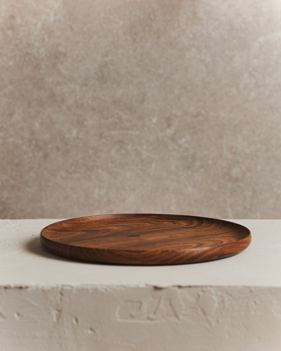 Kitchenware Form & Balance | Cora Dark Wood Plate | 25 Dia